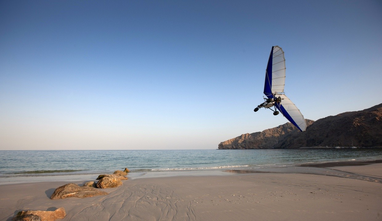 Oman Luxury Family Travel Microlight