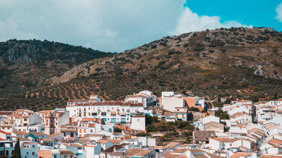 Travel With Your Kids To Anadlusia Spain City