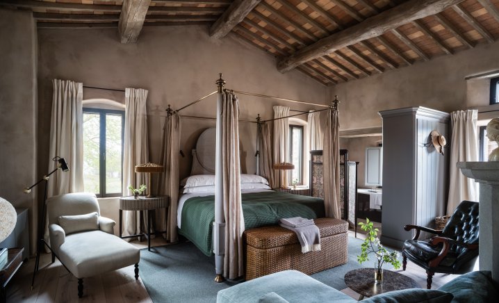 Luxury House For Rent Reschio Estate