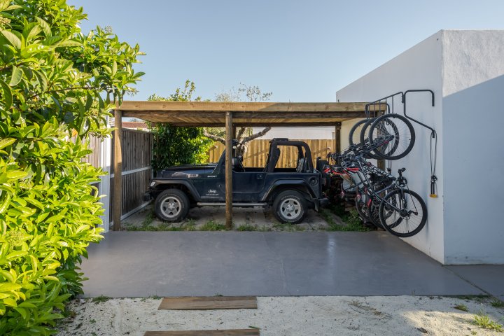 Casa Do Sal Jeep Mountain Bikes