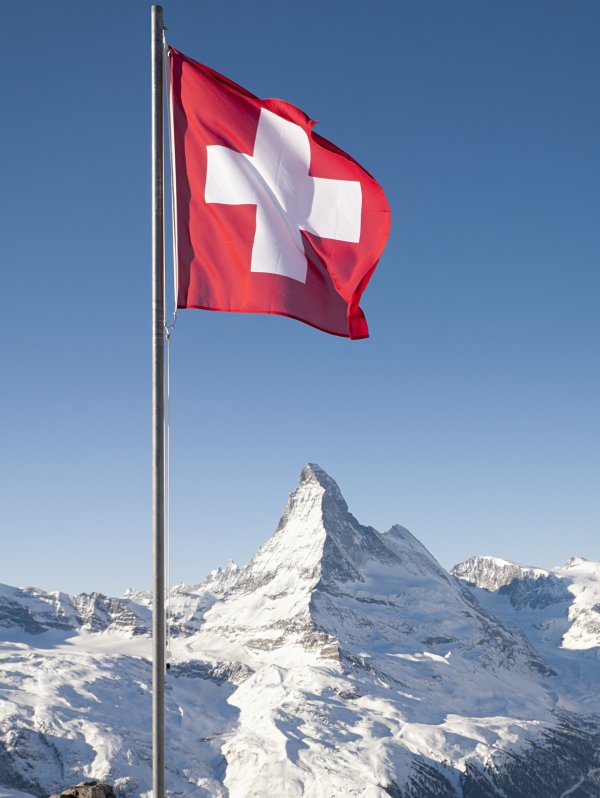 Schweizer Flagge Matterhon Zermatt