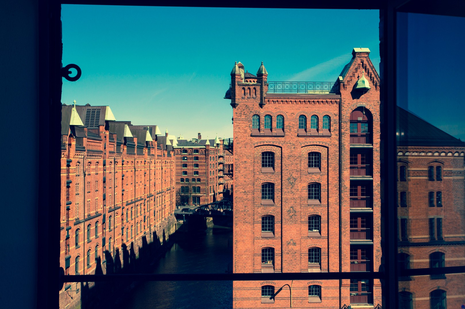 Hamburg Travel With Kids Speicherstadt Mia Takahara