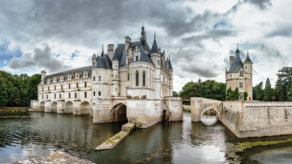 Chenonceau Castle Loire Valley The Niche Traveller