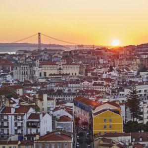 Travel To Lisbon With Kids Family Holiday